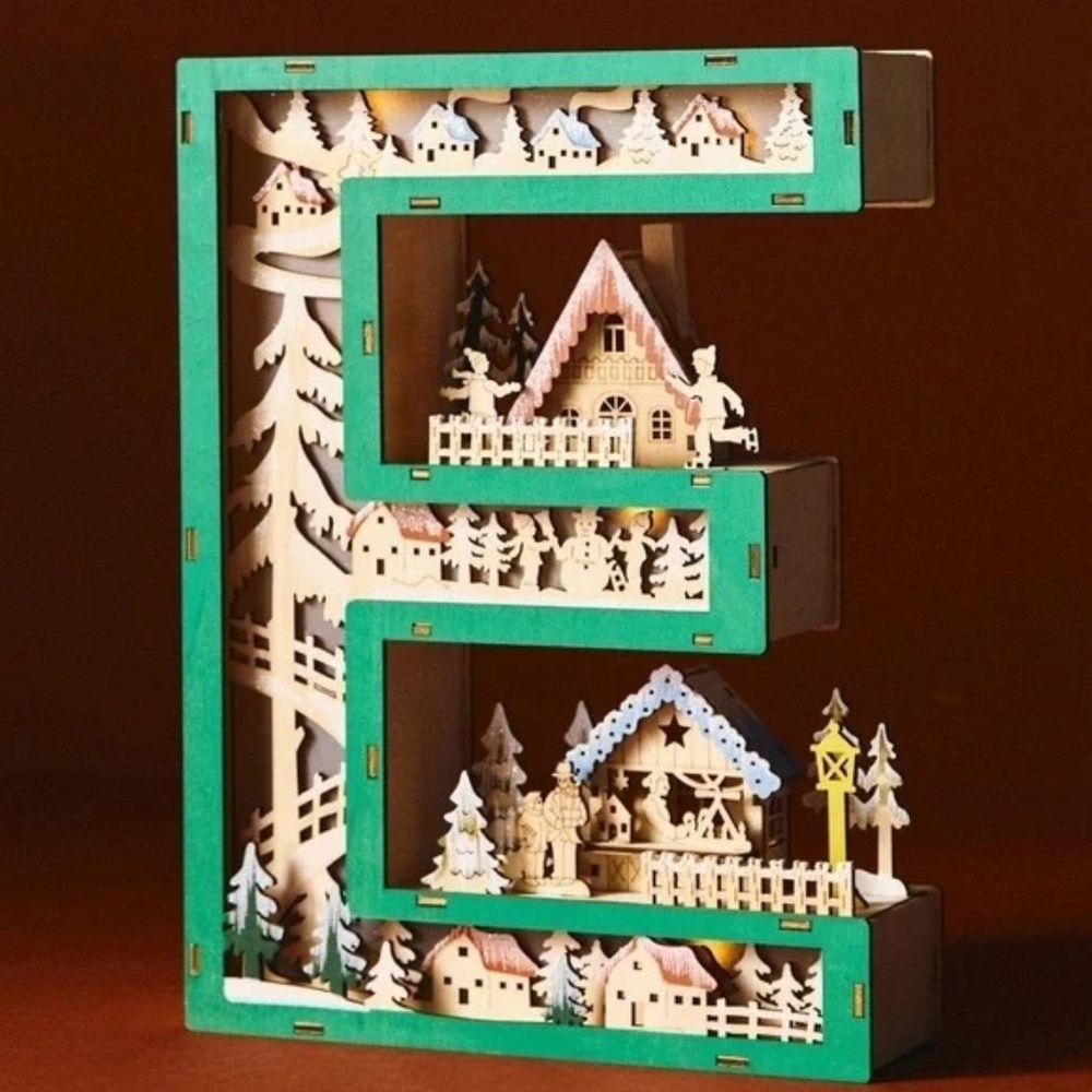 NWT Anthropologie Wonderland Christmas Scene Letter E - Picture 3 of 4